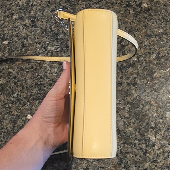 Kate Spade Cream Crossbody Bag - Picture 5 of 13
